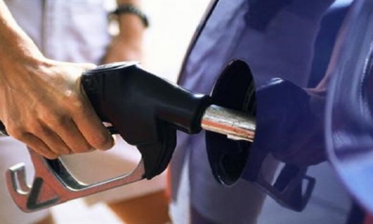 وزارة البترول تنفي إلغاء بنزين 80 و ارتفاع أسعار الوقود