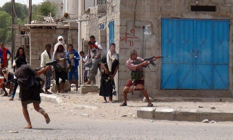 المقاومة اليمنية تحاصر الحوثيين بآخر معاقلهم فى عدن