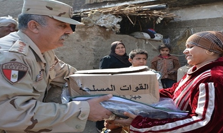 الجيش يوزع 80 ألف كرتونة مواد غذائية على الفقراء بمناسبة رمضان