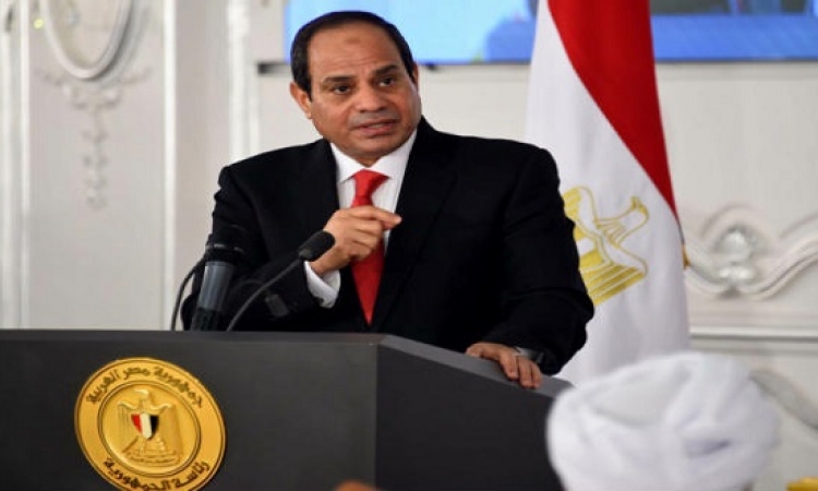 الرئيس عبد الفتاح السيسى يهنئ الشعب المصرى بمناسبة عيد الفطر المبارك