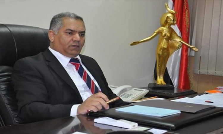 وزير الأثار يتفقد معابد أسوان بعد الهجوم على الكرنك
