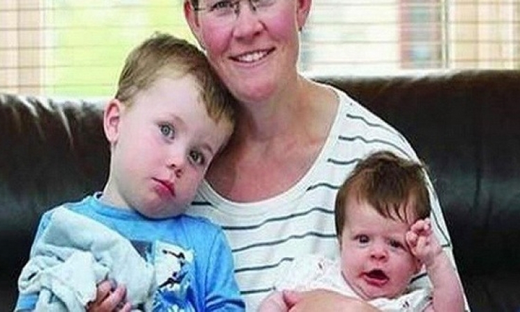 امرأة بريطانية تنجب طفلين من زوجها المتوفى