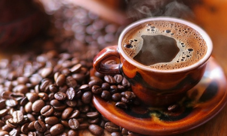 تأثير القهوة يرتبط بتغير عادة تناولها خلال عمر الانسان