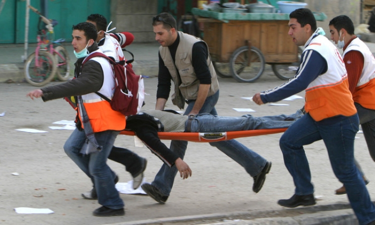 4 قتلى بانفجار صاروخ إسرائيلى من مخلفات حرب غزة