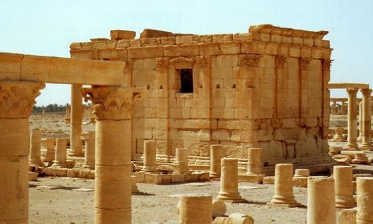 تفجير معبد بعل شمين الأثرى فى تدمر السورية على يد داعش