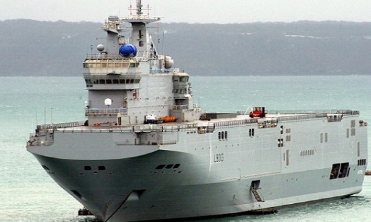 الرئيس الفرنسى: لن ندفع غرامات عن فسخ عقد سفن الميسترال