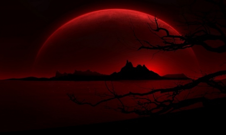 ترقبوا مساء اليوم .. القمر يظهر باللون الأحمر خلال ظاهرة الخسوف الكلى
