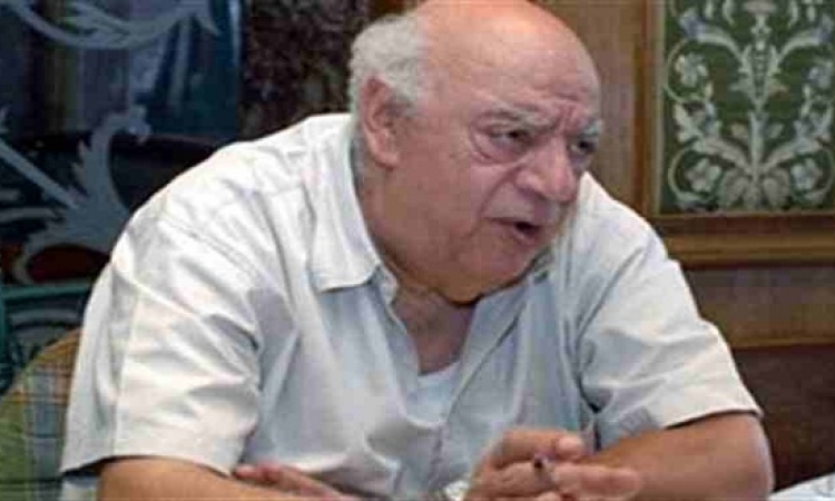 وفاة الكاتب والمسرحى الكبير على سالم عن عمر يناهز 79