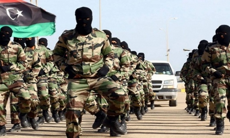 22 جندى بالجيش الليبى يلقى مصرعهم فى اشتباكات مع قوات مجلس الشورى