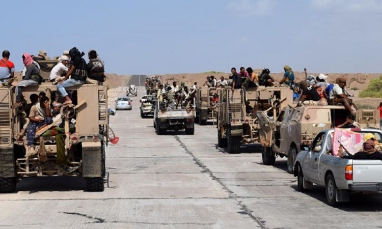 المقاومة الشعبية اليمنية تقتحم القصر الجمهورى ومعسكر الحوثيين بتعز