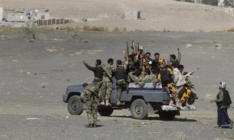 القوات اليمنية تواصل تقدمها على الساحل الغربى لتعز