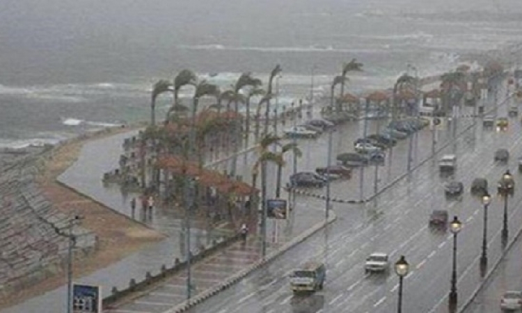 غلق بوغاز ميناءى الإسكندرية والدخيلة لسوء الطقس