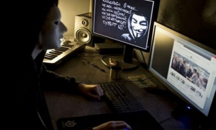 قرصنة إلكترونية تستهدف داعش تدعى هجومها على موقع بى بى سى