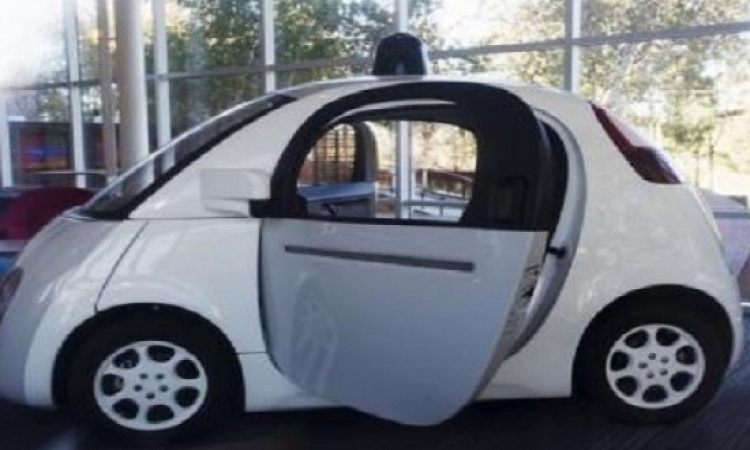 جوجل تقلص الأعطال فى سياراتها ذاتية القيادة