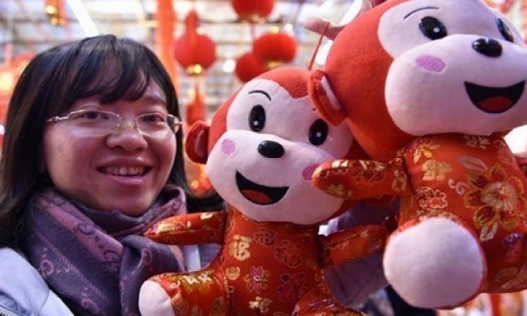 الصين تحتفل بتقويم السنة القمرية الجديدة “عام القرد”