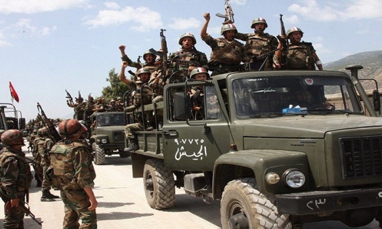 الجيش السورى يقترب من فك الحصار عن إدارة المركبات بحرستا شرق دمشق