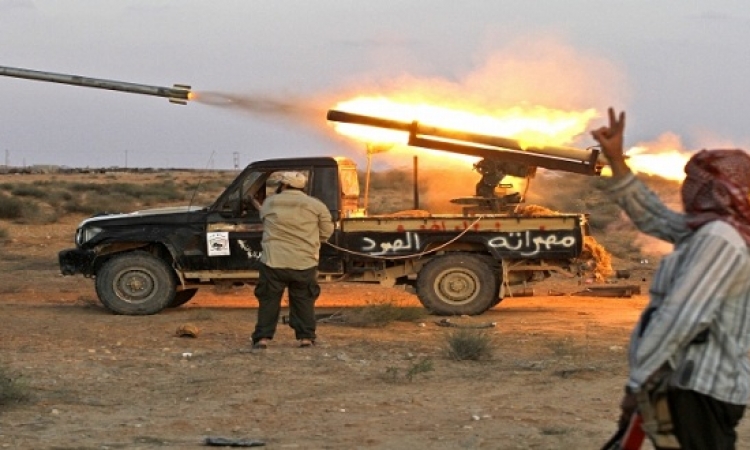 اشتباكات عنيفة بين الجيش الليبى وميليشيات الوفاق جنوب طرابلس