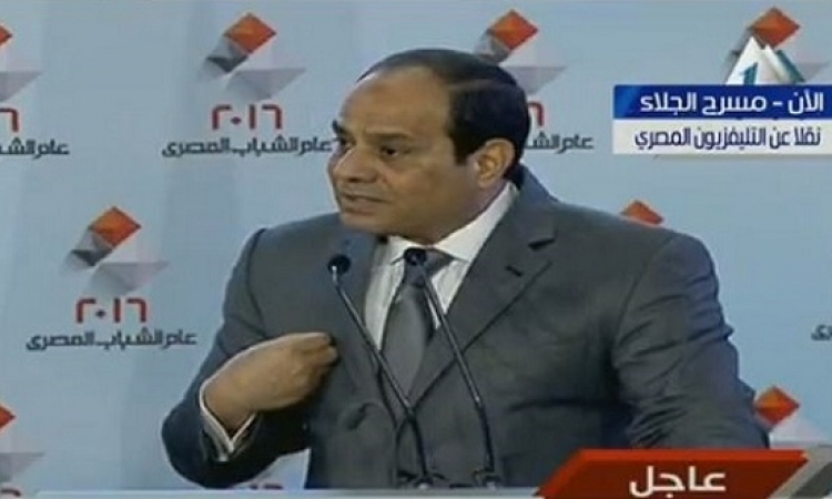 السيسى : لن أسمح بسقوط مصر .. والدولة مازالت تتعرض لتهديد حقيقى