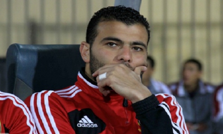 عماد متعب يقترب من إعلان اعتزال كرة القدم