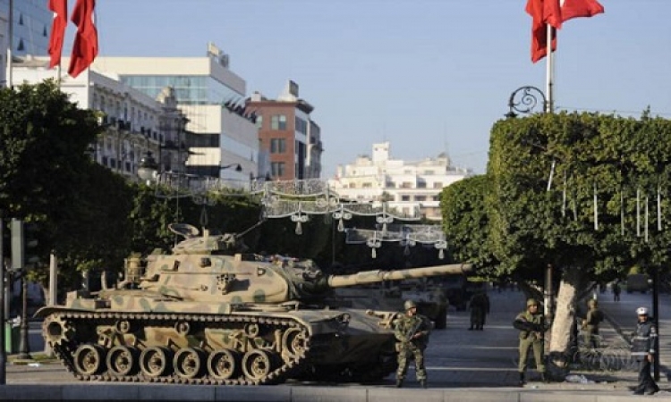قوات تونسية تبدأ عملية أمنية واسعة فى بنقردان