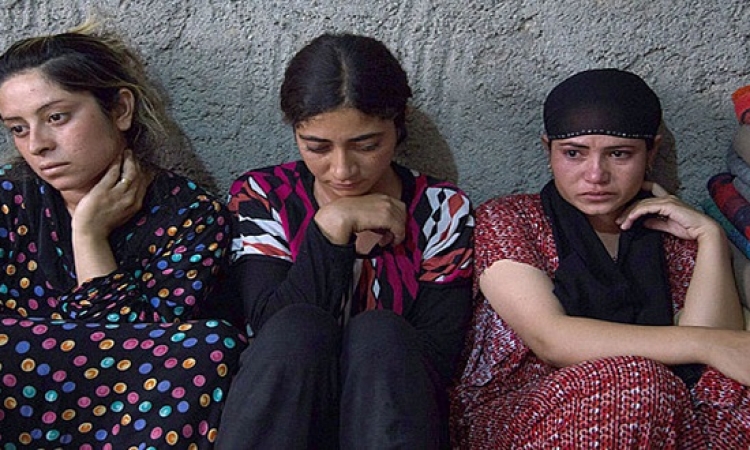 ايزيديات داعش يكشفن : لماذا لم يكن يحملن رغم الاغتصاب ؟