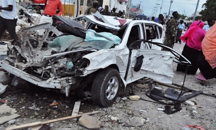 عشرات القتلى بانفجار قنبلة قرب العاصمة الصومالية