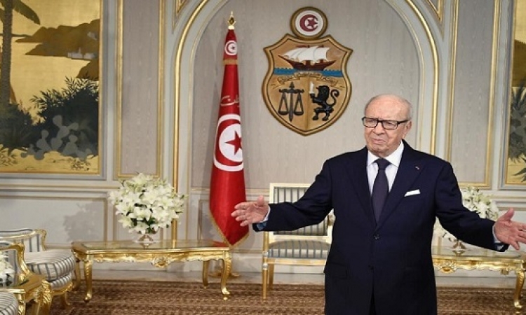 عقب انتهاء خطاب السبسى.. الجيش التونسى يتحرك لحماية المنشآت البترولية