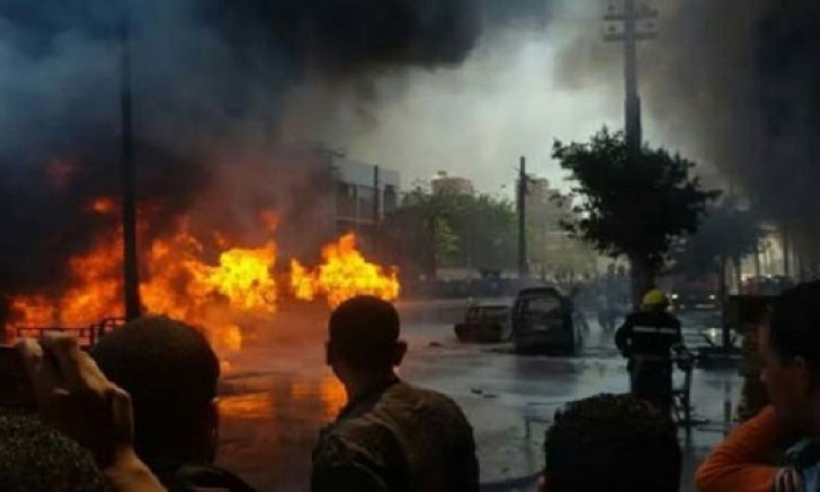 بالصور .. السيطرة على حادث انفجار مقطورة مواد بترولية بالأسكندرية