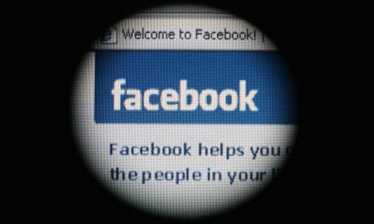 نصيحة أمنية : معلومات يجب حذفها من حسابك على فيسبوك