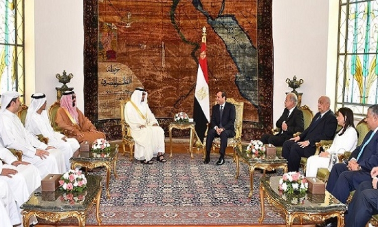 بالصور .. السيسى يبحث مع ولى عهد ابو ظبى العلاقات الثنائية وقضايا المنطقة