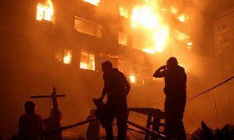 السيطرة على حريق فندق الرويعى بالموسكى وارتفاع المصابين إلى 45