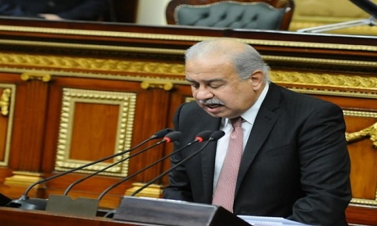 إسماعيل يلقى اليوم بياناً أمام البرلمان بشأن تمديد حالة الطوارئ فى سيناء