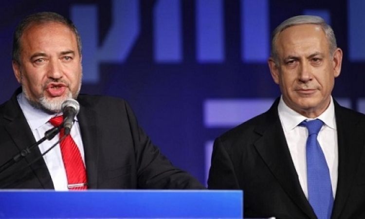 المتطرف ليبرمان ينضم رسمياً إلى حكومة نتانياهو ويصبح وزيراَ للدفاع