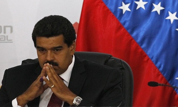 فنزويلا على خطى البرازيل .. المصادقة على اجراء استفتاء لعزل الرئيس