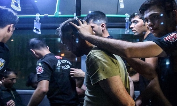 6 آلاف معتقل على خلفية محاولة الانقلاب بتركيا