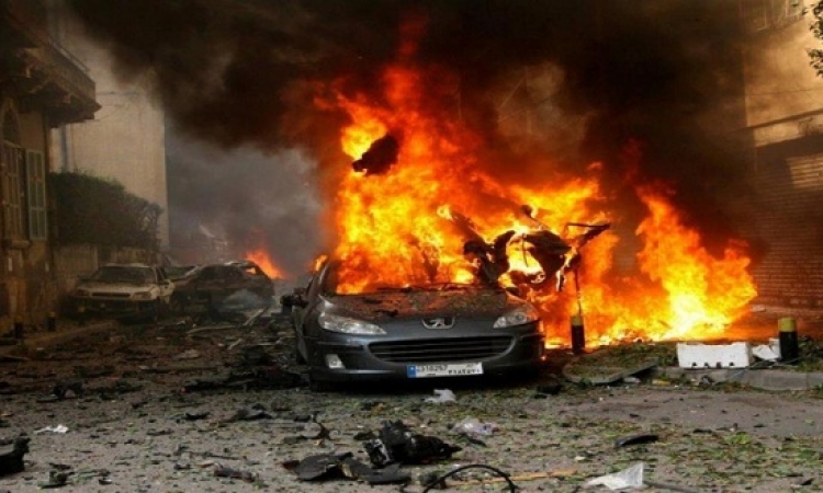 انفجار سيارة مفخخة وعبوة ناسفة قرب مقرات حكومية بليبيا