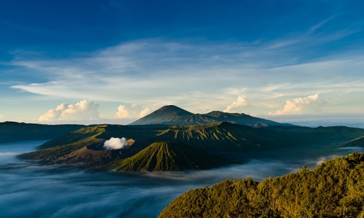 اندونيسيا .. أرض الطبيعة الساحرة والجمال اللانهائى