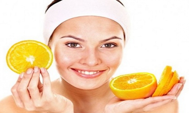 احصلى على بشرة نظيفة.. بماسك “البرتقال والليمون” للتخلص من الجلد الميت