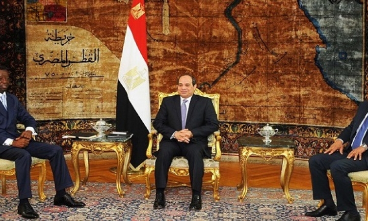السيسى يستقبل رئيس البرلمان الافريقى بحضور عبد العال