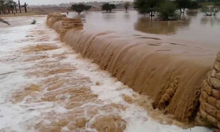 تأثير السيول والأمطار على حركة الملاحة بين مصر والسودان