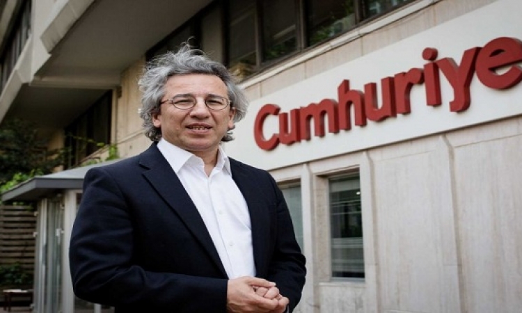 استقالة رئيس تحرير صحيفة تركية معارضة لعدم ثقته بالقضاء
