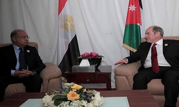 رئيس الوزراء يلتقى نظيره الأردنى فى إطار اجتماعات اللجنة العليا المشتركة