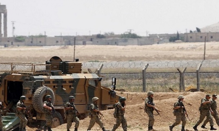 قوات تركية تتوغل داخل سوريا .. ومدفعيتها تقصف جرابلس