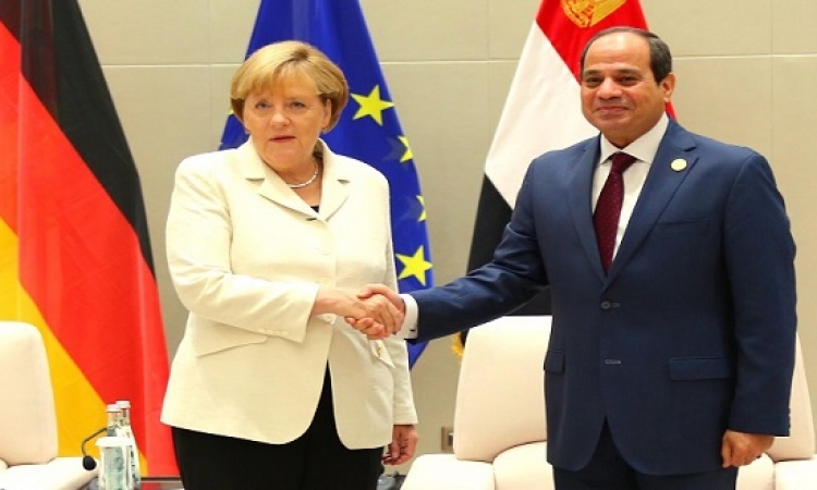 الحكومة الألمانية : ميركل تزور مصر مطلع مارس المقبل