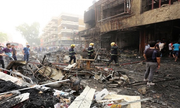 35 قتيلاً و جريحا جراء تفجير انتحارى غرب بغداد