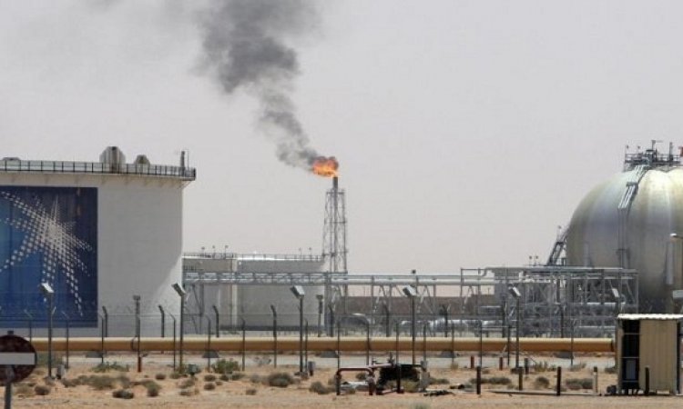 اندلاع حريق بمنشأة نفطية تابعة لـ أرامكو السعودية