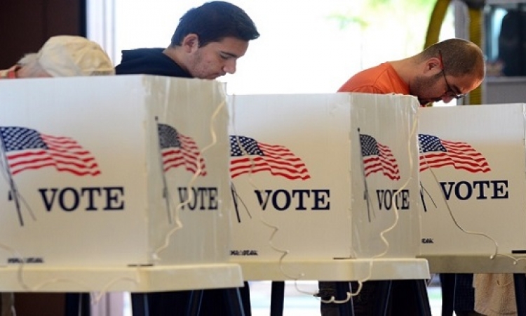 مواطنو فلوريدا يبدأون التصويت المبكر فى الانتخابات الامريكية