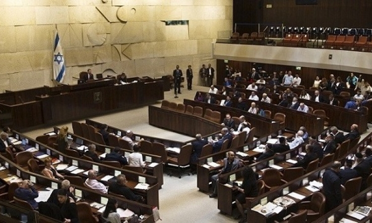 الكنيست يصوت على مشروع قانون يسمح للإسرائيليين بتملك أراضى الضفة
