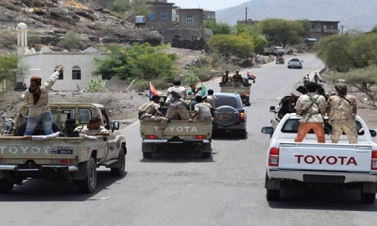 الجيش اليمني يسيطر على معسكر “طيبة الأسم” الاستراتيجي بمحافظة الجوف