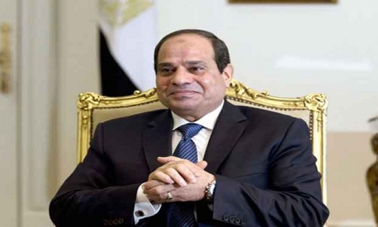السيسى يستهل لقاءاته بأمريكا بلقاء الجالية المصرية ورئيس البنك الدولى